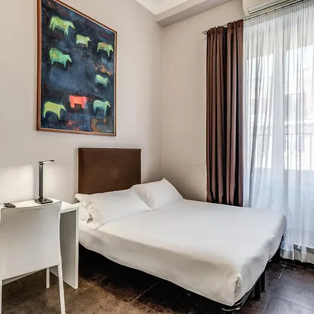 Cavour 278 Affittacamere 4*