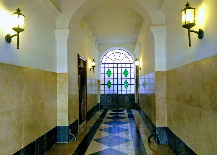 Cavour 278 Konukevi 4*