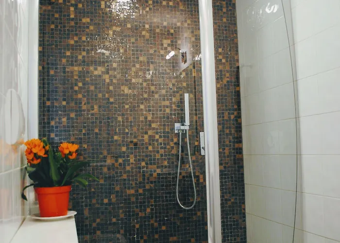 Cavour 278 Konukevi Roma