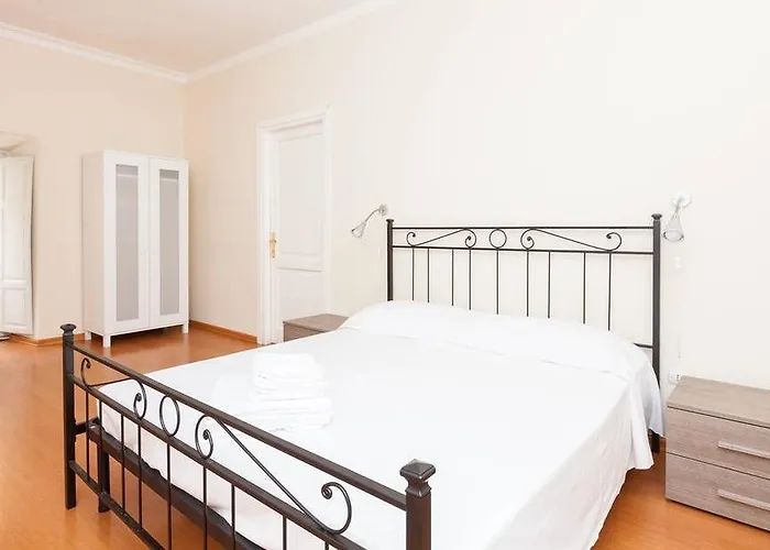 Konukevi Cavour 278 Roma